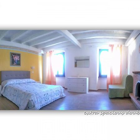 Appartamenti La Tartufaia Country House Pool And Relax By Gardadomusmea Tremosine ภายนอก รูปภาพ