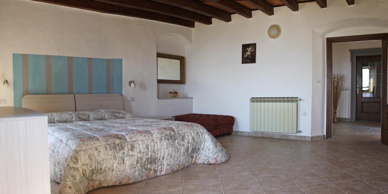 Appartamenti La Tartufaia Country House Pool And Relax By Gardadomusmea Tremosine ภายนอก รูปภาพ
