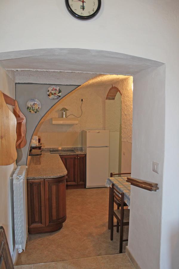 Appartamenti La Tartufaia Country House Pool And Relax By Gardadomusmea Tremosine ภายนอก รูปภาพ