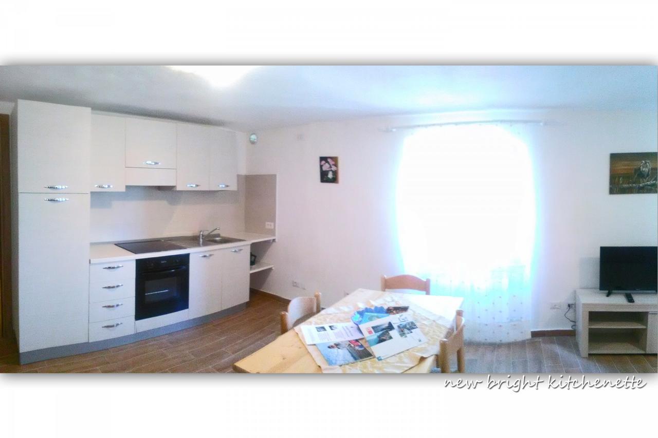 Appartamenti La Tartufaia Country House Pool And Relax By Gardadomusmea Tremosine ภายนอก รูปภาพ