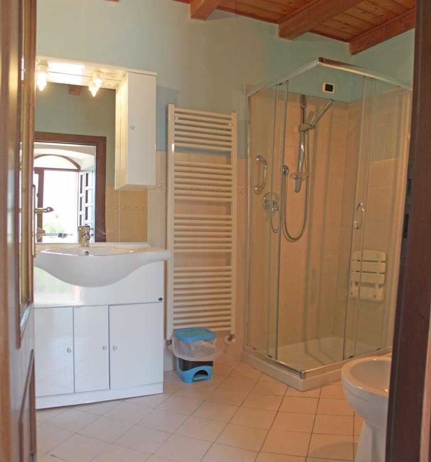 Appartamenti La Tartufaia Country House Pool And Relax By Gardadomusmea Tremosine ภายนอก รูปภาพ
